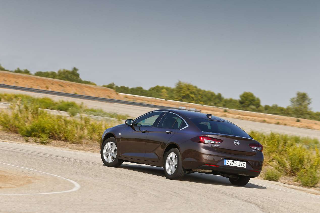 Opel Insignia Grand Sport 2.0 Turbo 4x4 AT8: primeras impresiones