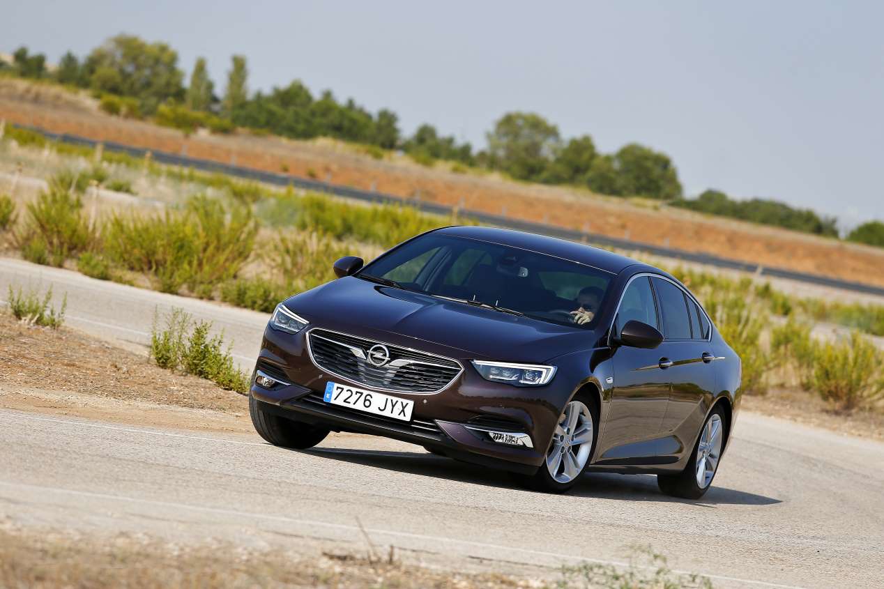 Opel Insignia Grand Sport 2.0 Turbo 4x4 AT8: primeras impresiones