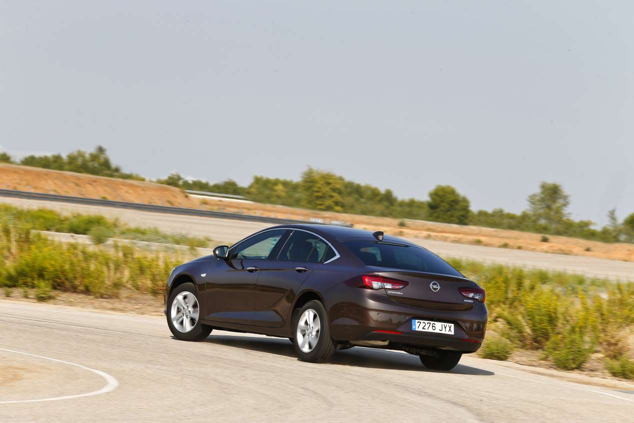Opel Insignia Grand Sport 2.0 Turbo 4x4 AT8: primeras impresiones