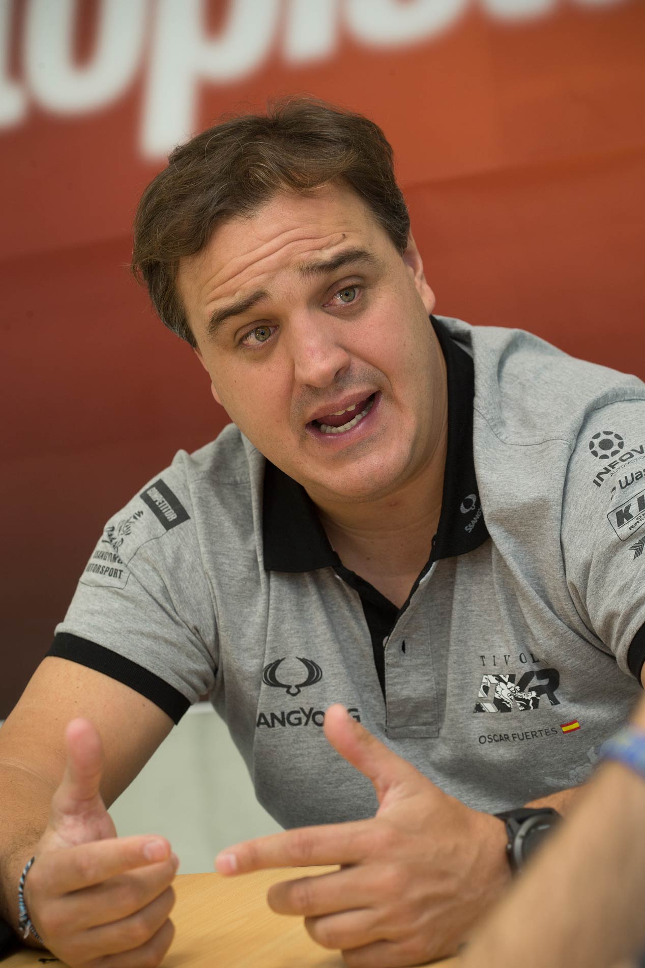 Entrevistamos a Óscar Fuertes, piloto de SsangYong en el Dakar 2018