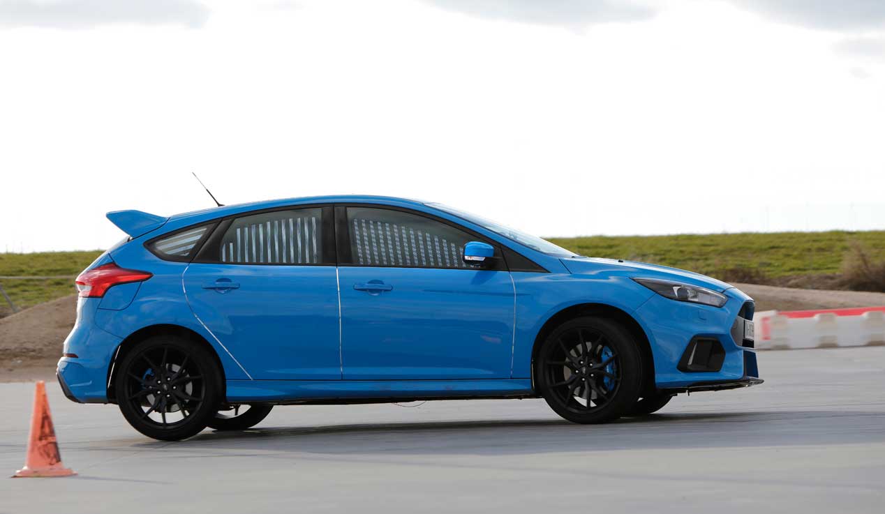Ford Focus RS, el BuzzCar para encontrar la felicidad