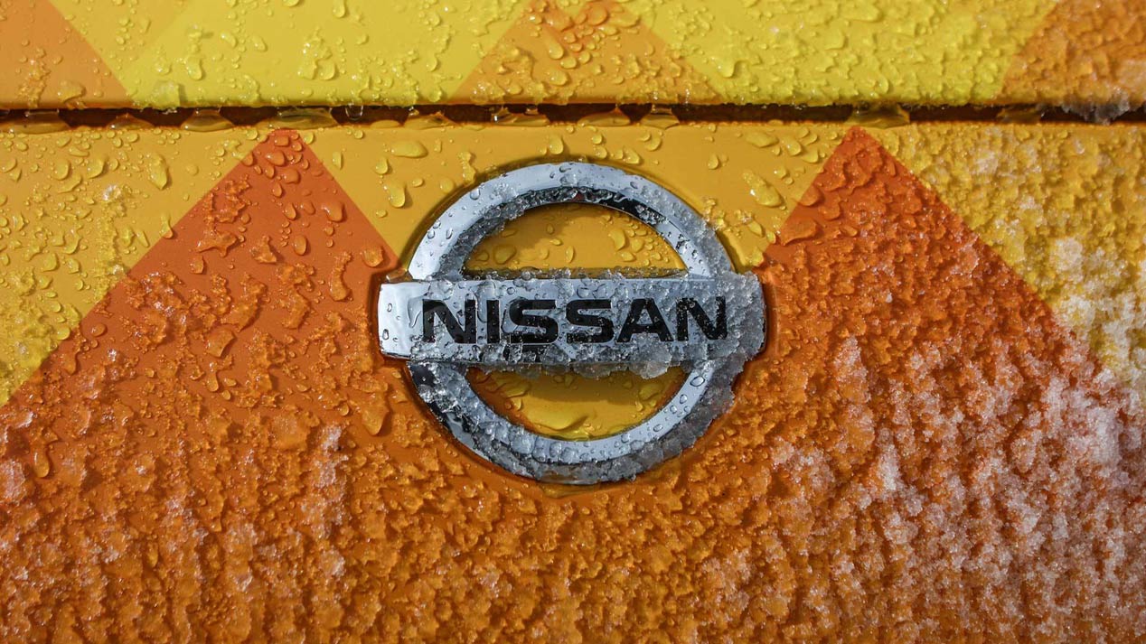 Nissan 370ZKi, con orugas y esquís