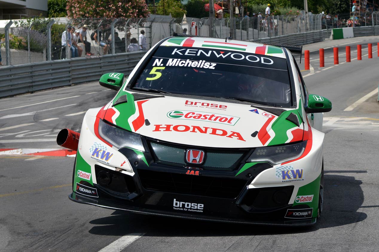 El nuevo Honda Civic TCR toma las riendas