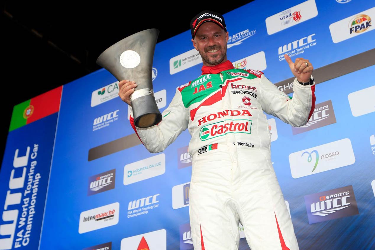 El nuevo Honda Civic TCR toma las riendas