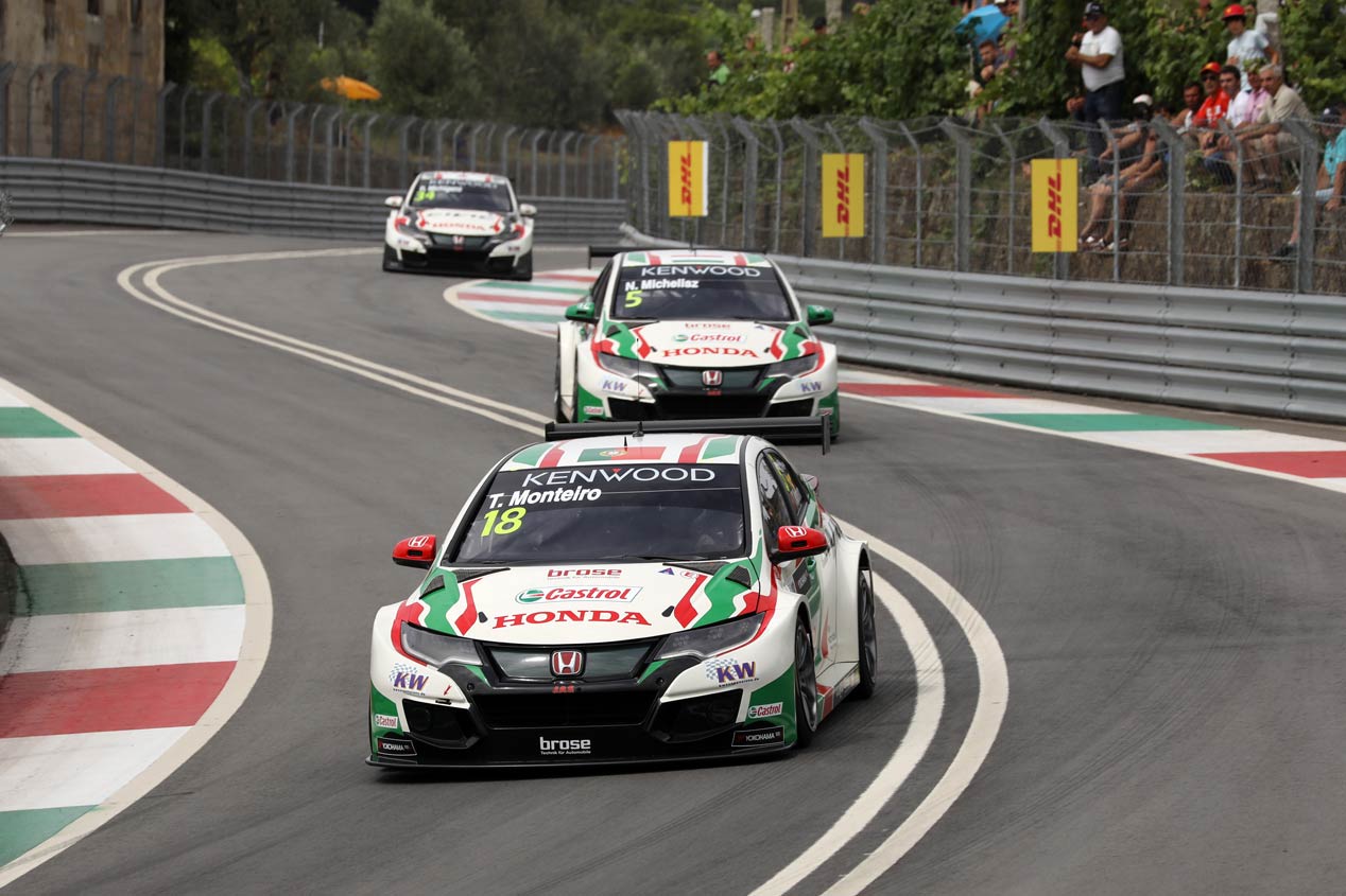 El nuevo Honda Civic TCR toma las riendas