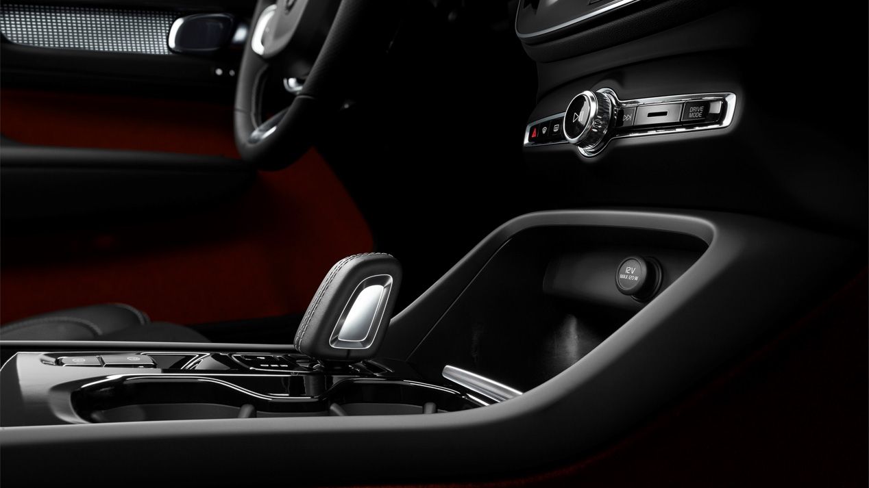 Volvo XC40, ahora con motor tricilíndrico