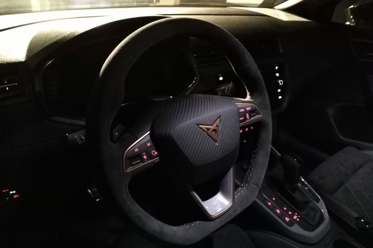 Así son los primeros Cupra como marca: Ateca, Ibiza y TCR