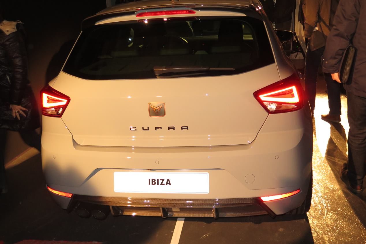 Así son los primeros Cupra como marca: Ateca, Ibiza y TCR