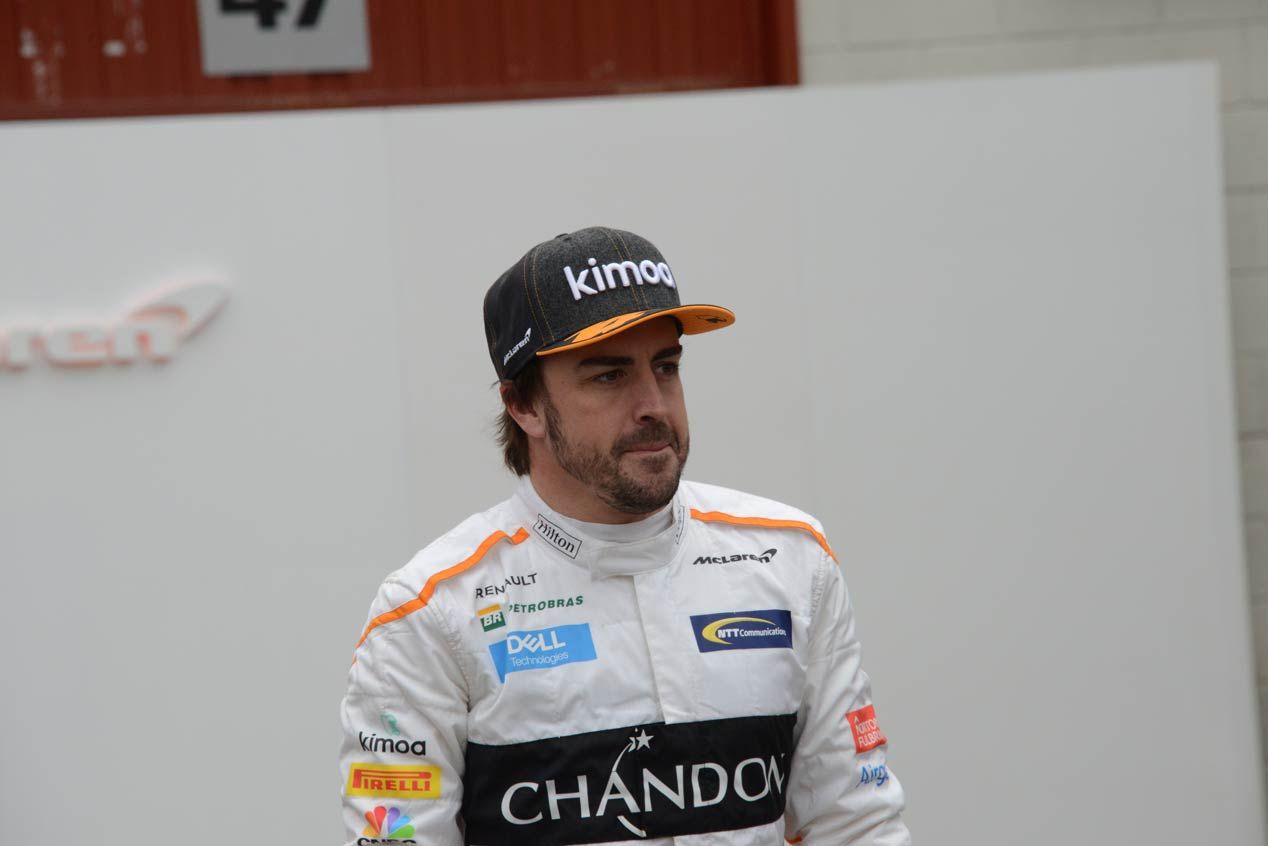 Las mejores imágenes de los primeros test de pretemporada de F1 (lunes)