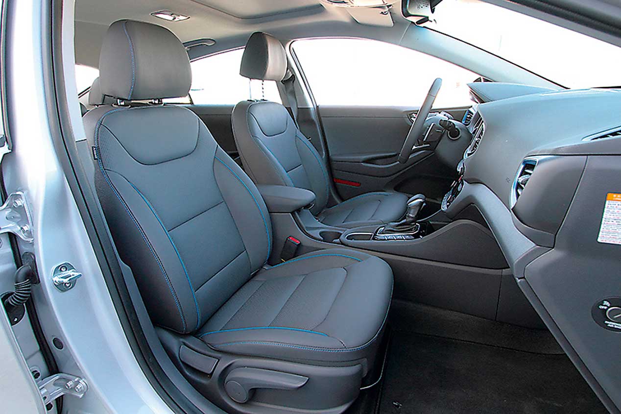 Hyundai Ioniq y Volkswagen Golf GTE, cara a cara