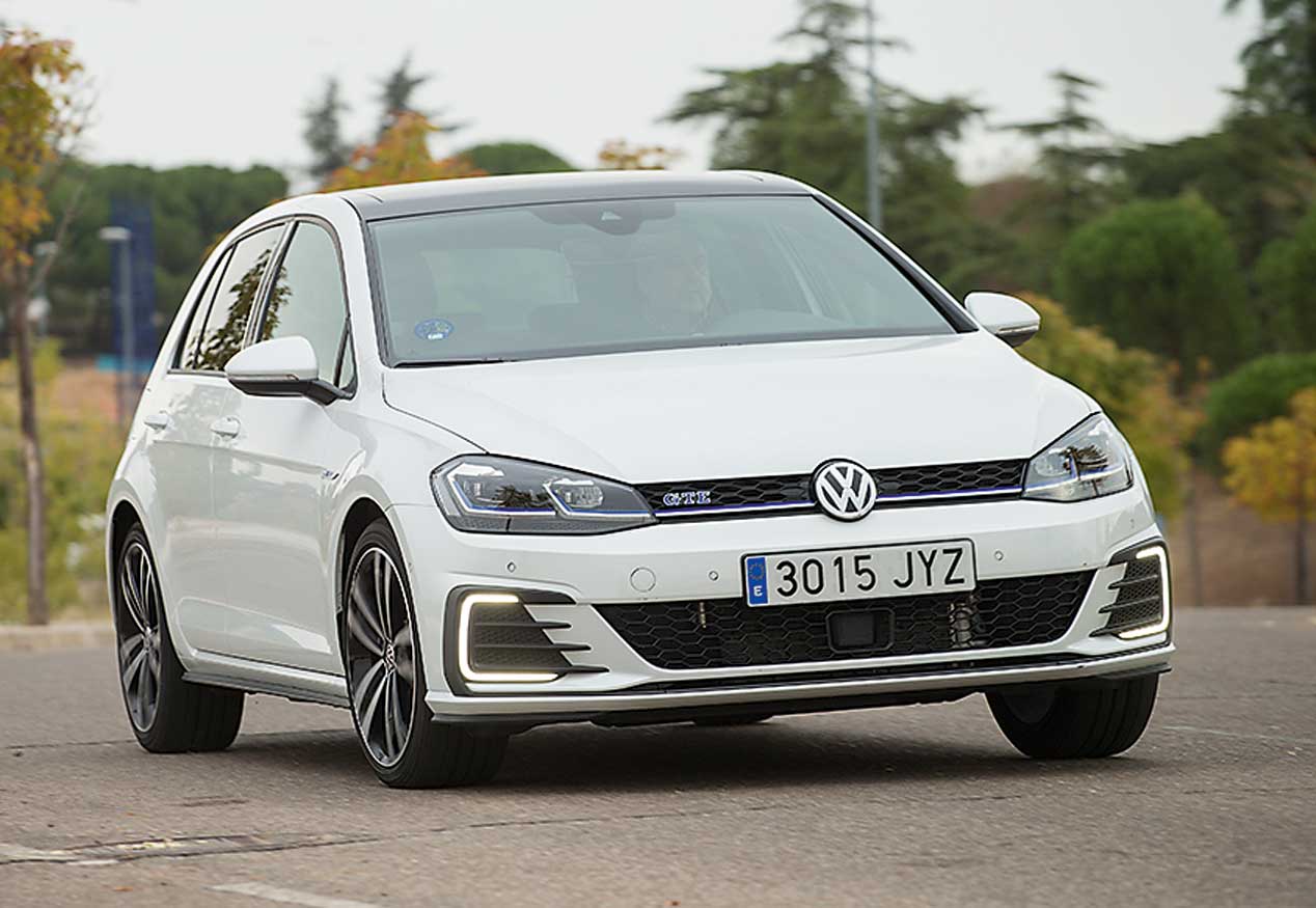 Hyundai Ioniq y Volkswagen Golf GTE, cara a cara