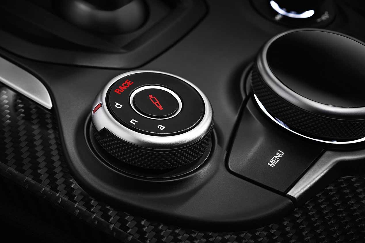Alfa Romeo Stelvio: opiniones del SUV finalista a Coche del Año en Europa 2018