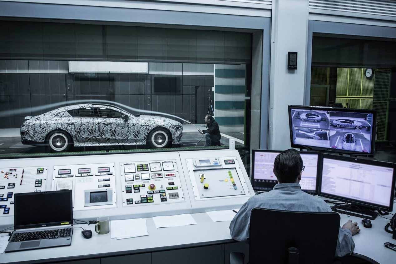 Duelo de superberlinas: Mercedes-AMG GT Coupé vs BMW Serie 8 Gran Coupé