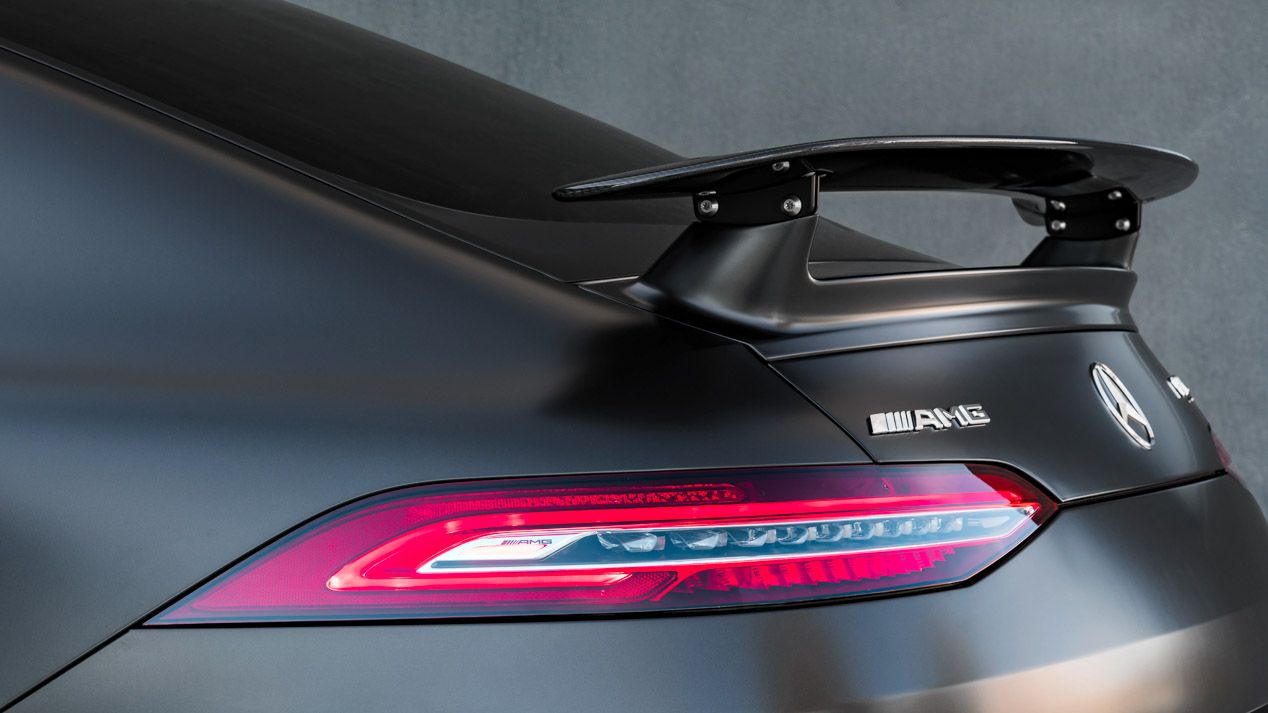 Mercedes-AMG GT 4 puertas, deportividad brutal para una berlina de tracción integral