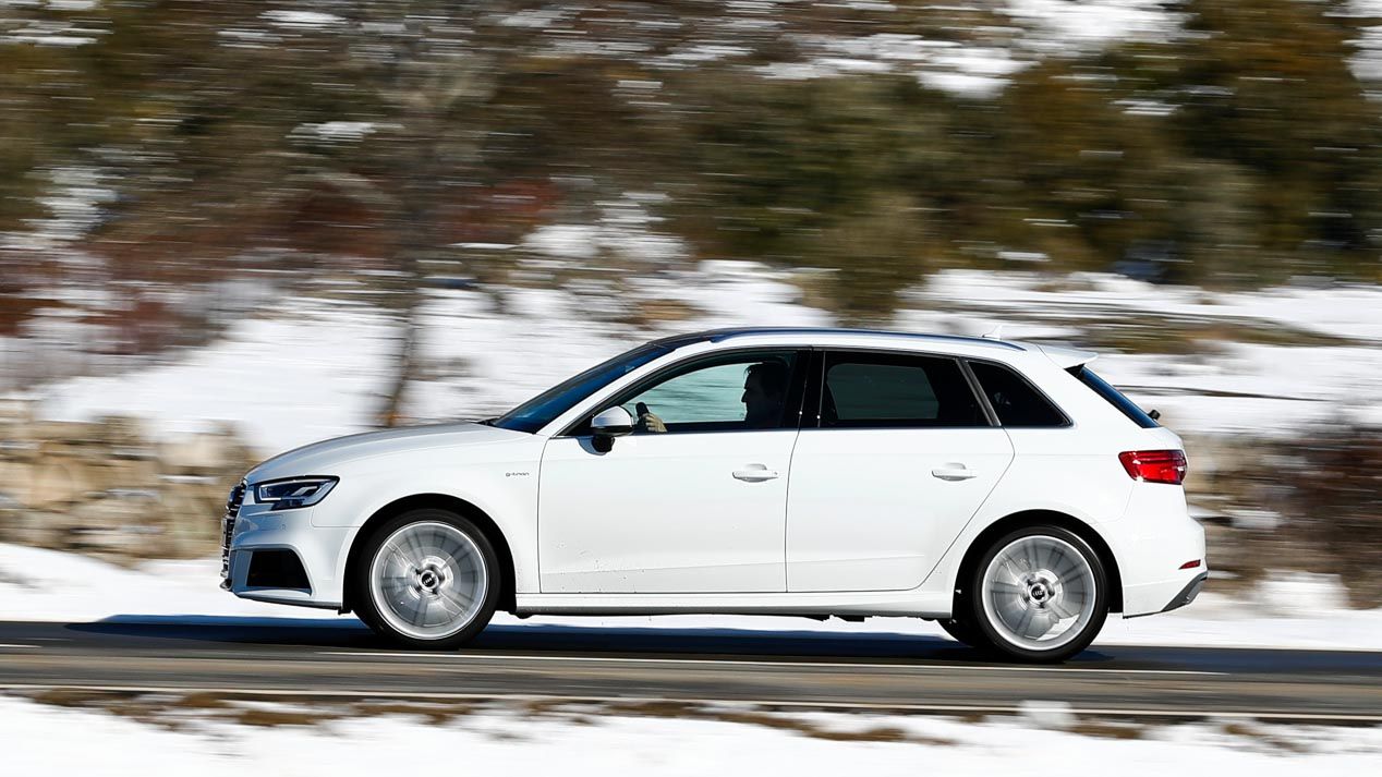 SuperComparativa: Audi A3 G-Tron & BMW 116d & Lexus CT200h