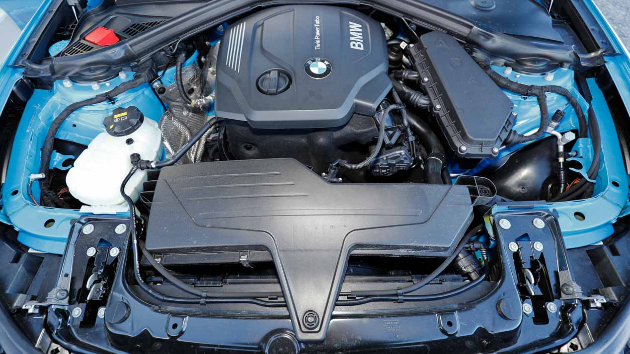 SuperComparativa: Audi A3 G-Tron & BMW 116d & Lexus CT200h