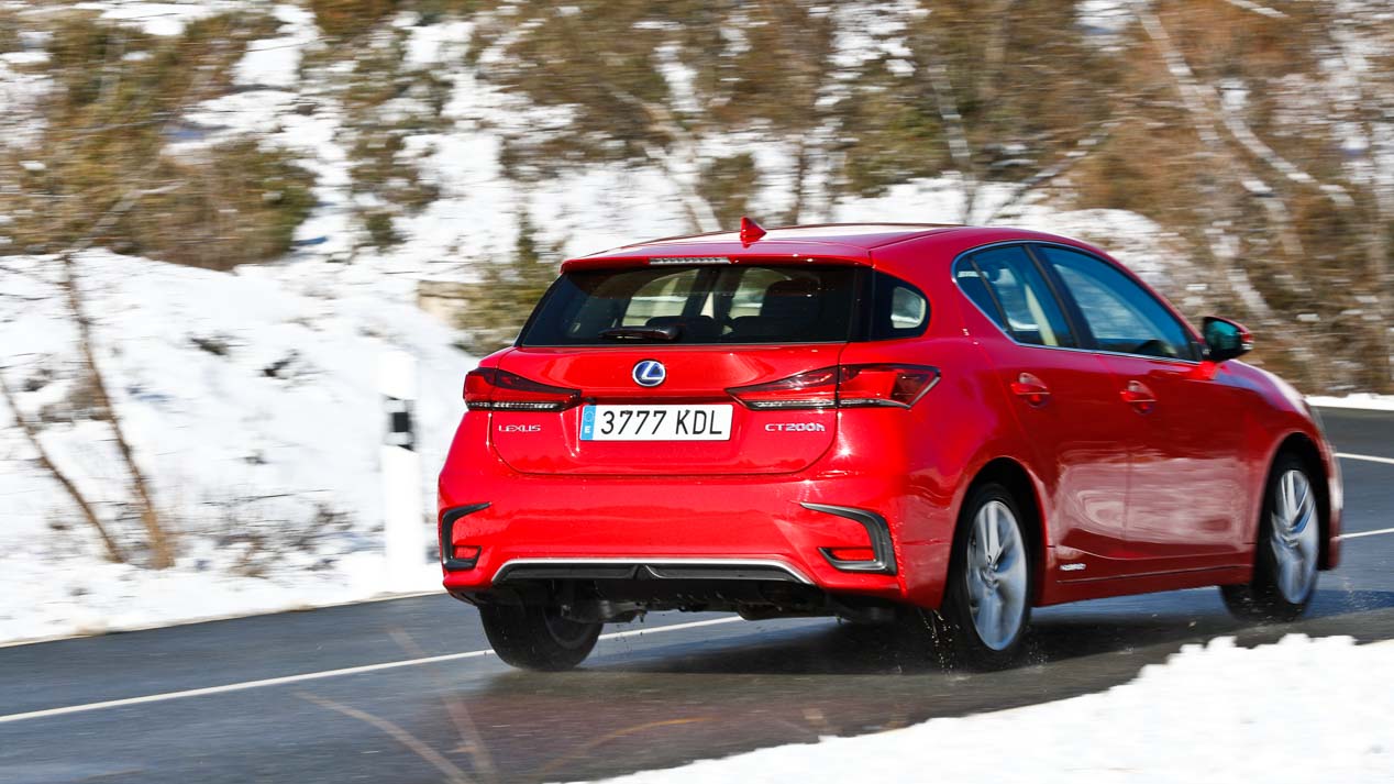 SuperComparativa: Audi A3 G-Tron & BMW 116d & Lexus CT200h