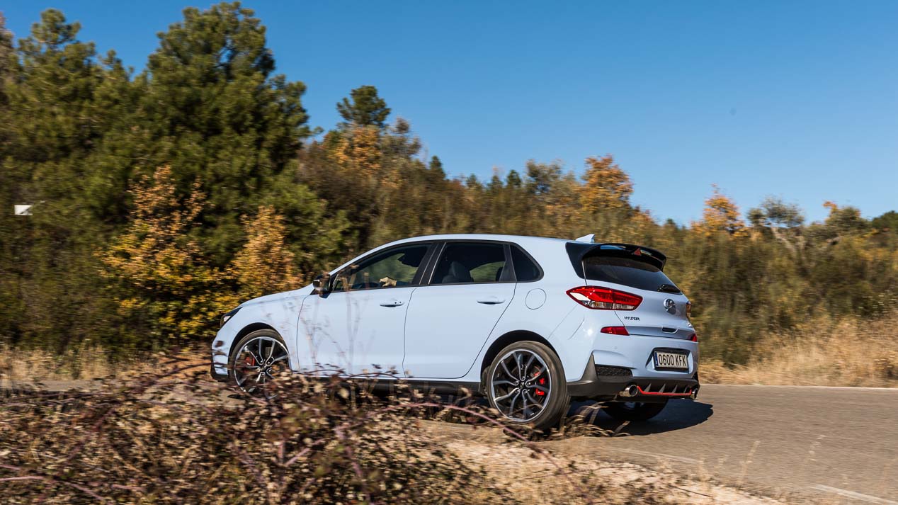 Comparamos el Seat León Cupra R y el Hyundai i30 N