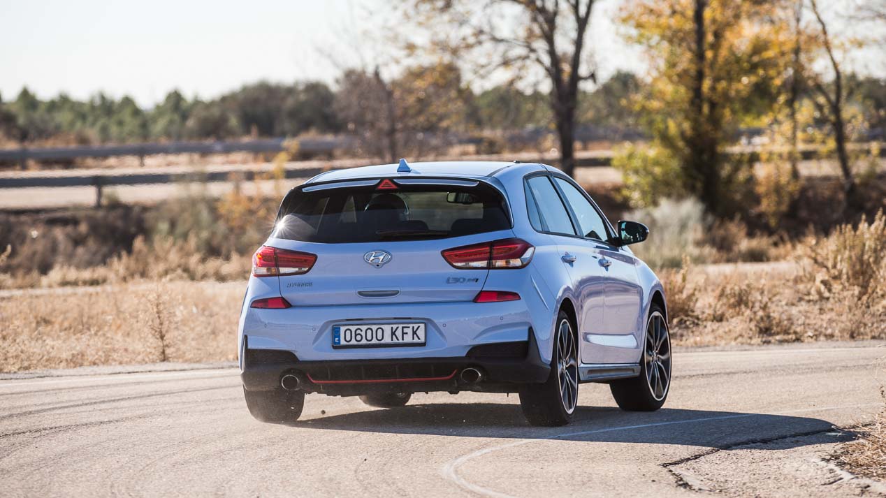 Comparamos el Seat León Cupra R y el Hyundai i30 N