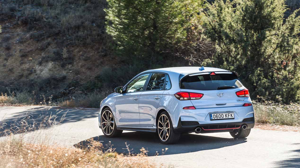 Comparamos el Seat León Cupra R y el Hyundai i30 N