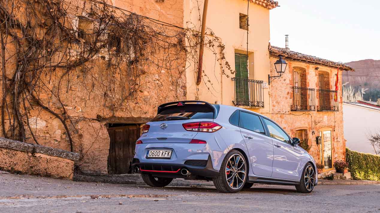 Comparamos el Seat León Cupra R y el Hyundai i30 N