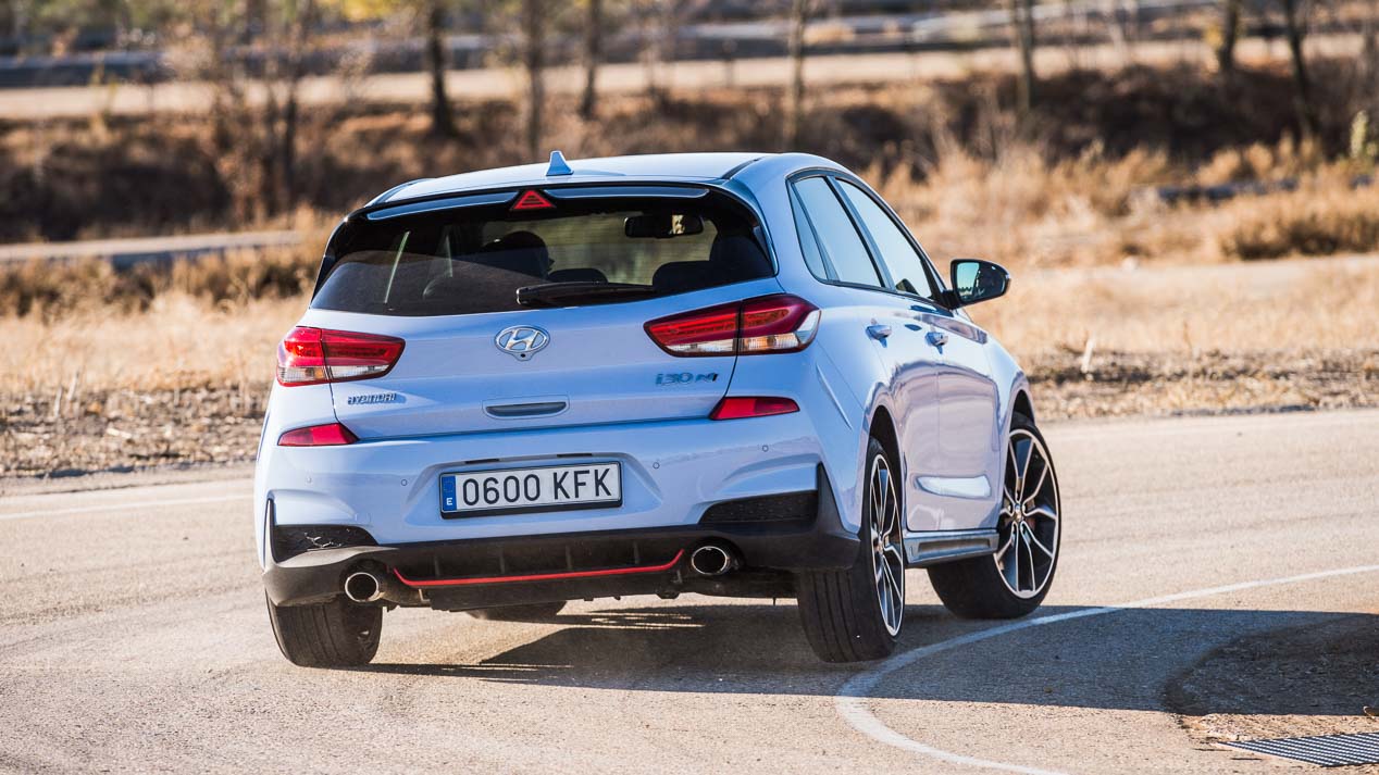 Comparamos el Seat León Cupra R y el Hyundai i30 N
