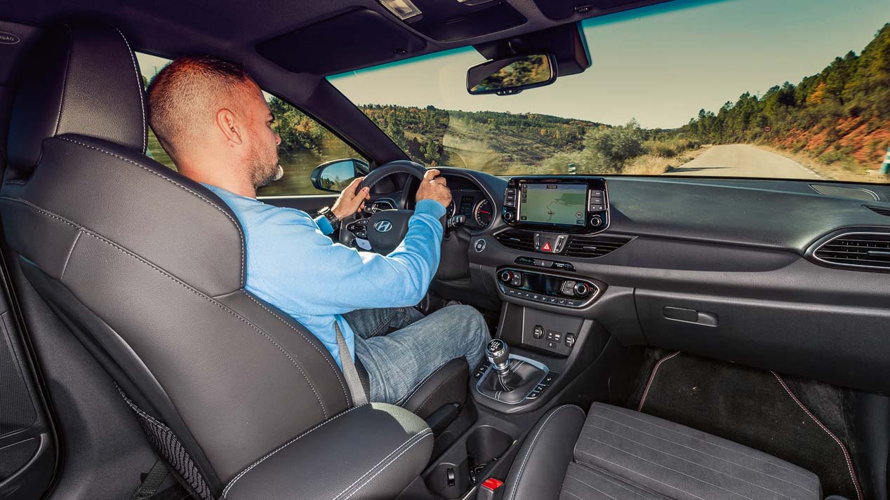 Comparamos el Seat León Cupra R y el Hyundai i30 N