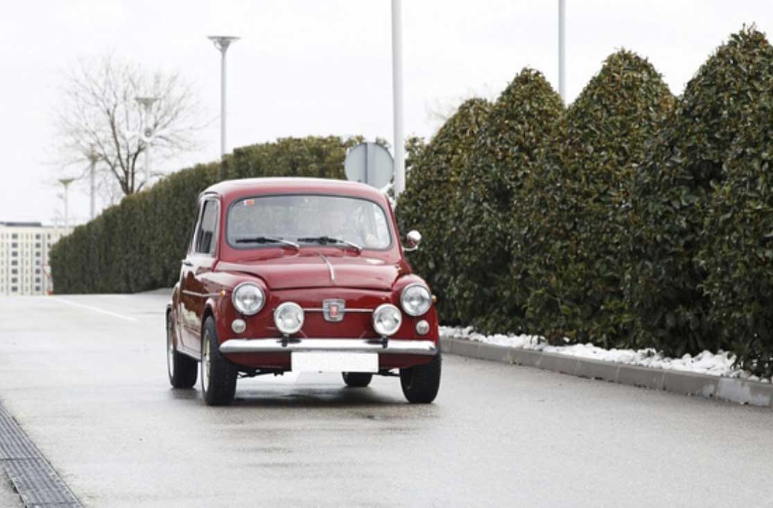Los coches más raros de los futbolistas