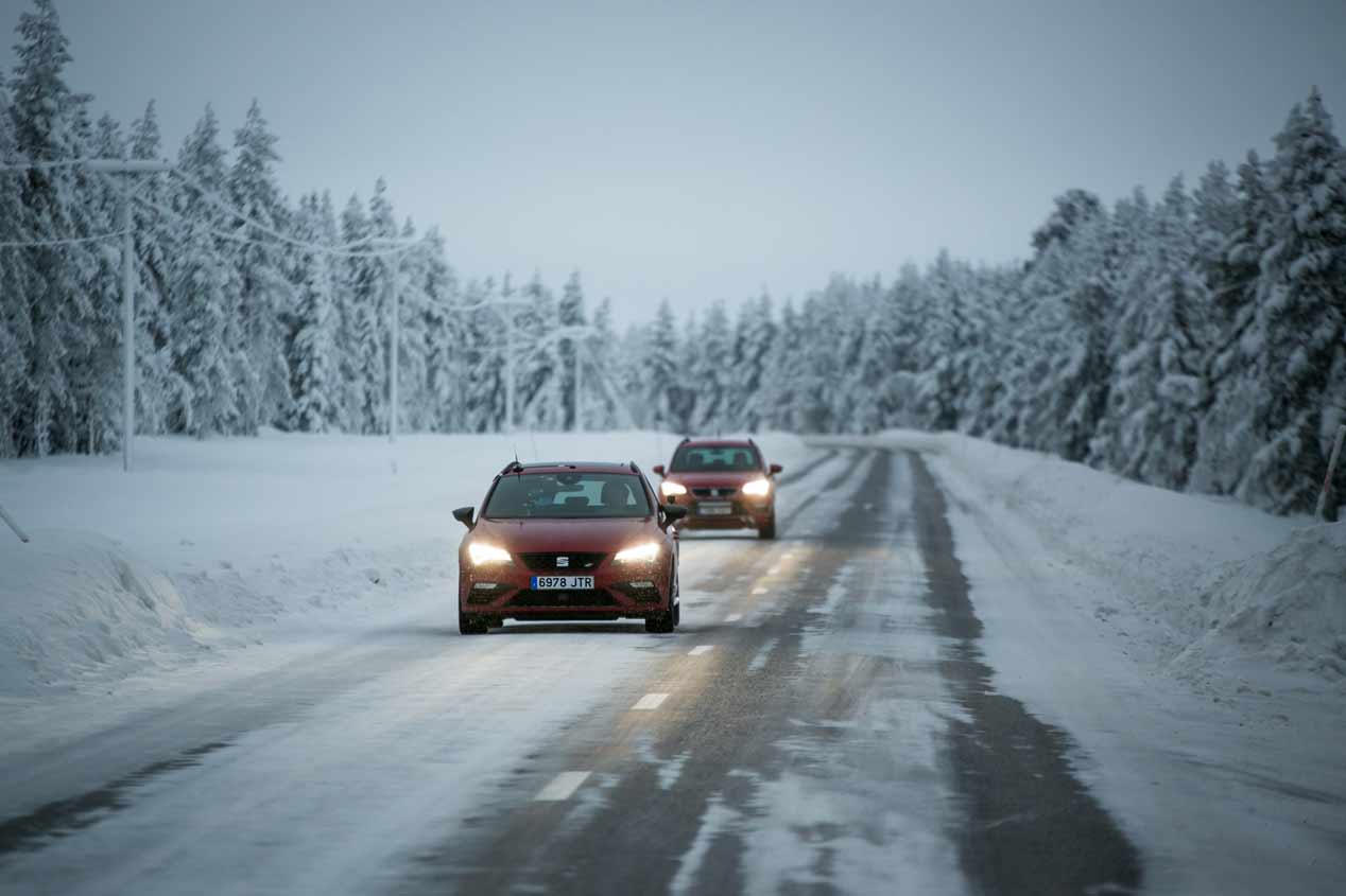 Así se desenvuelve el Seat Ateca FR en nieve y hielo