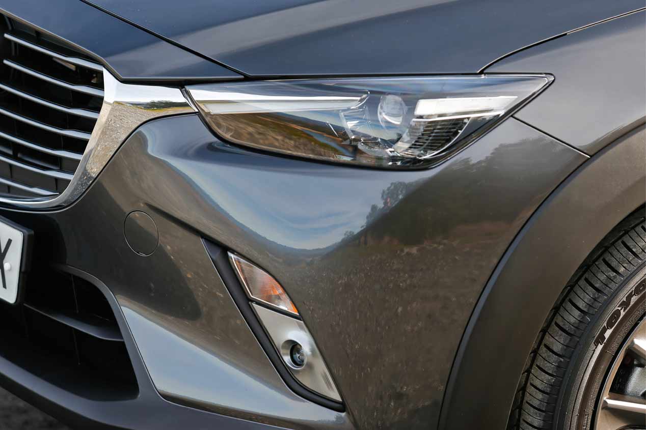 A prueba el VW T-Roc y el Mazda CX-3