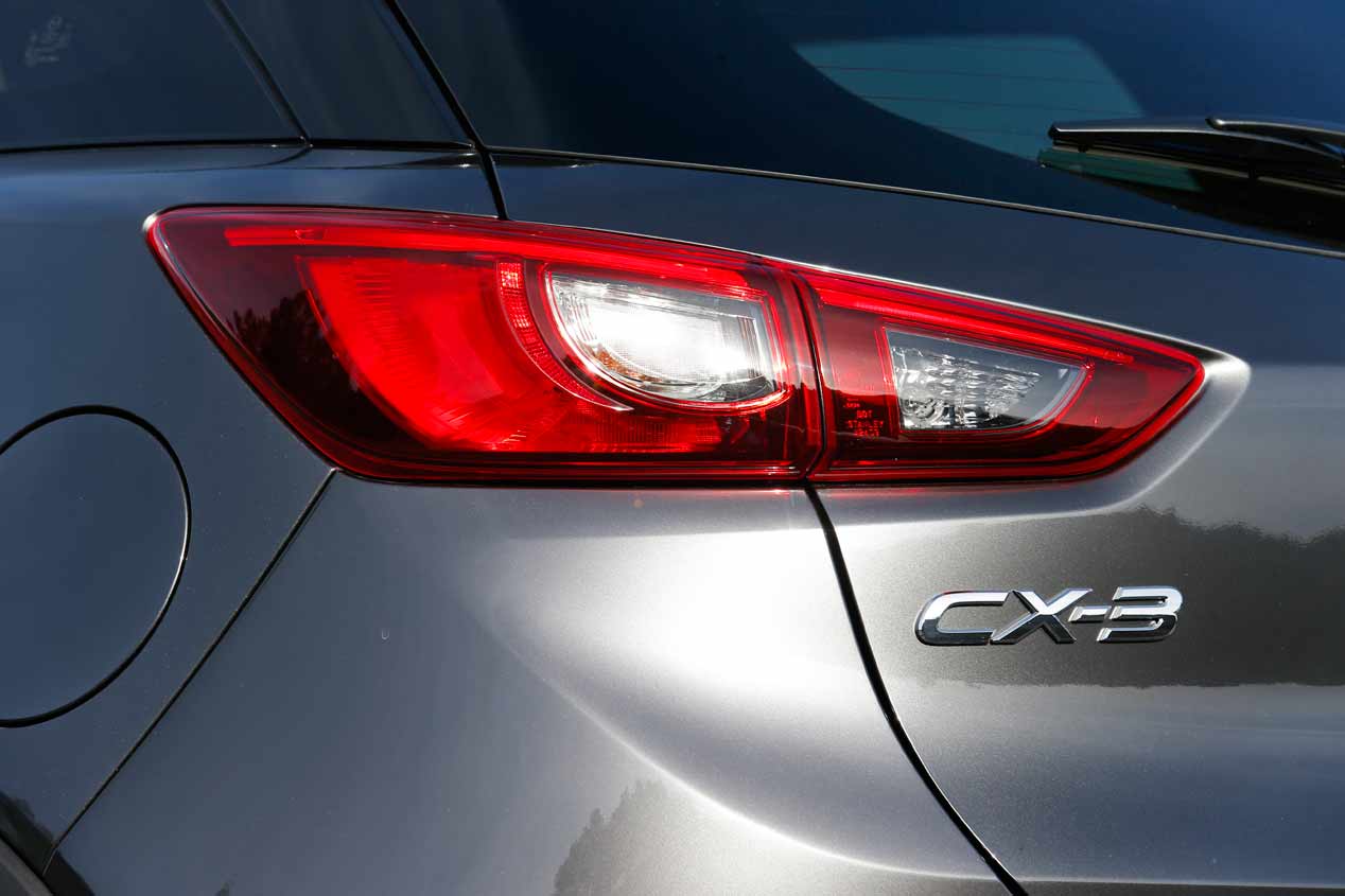 A prueba el VW T-Roc y el Mazda CX-3