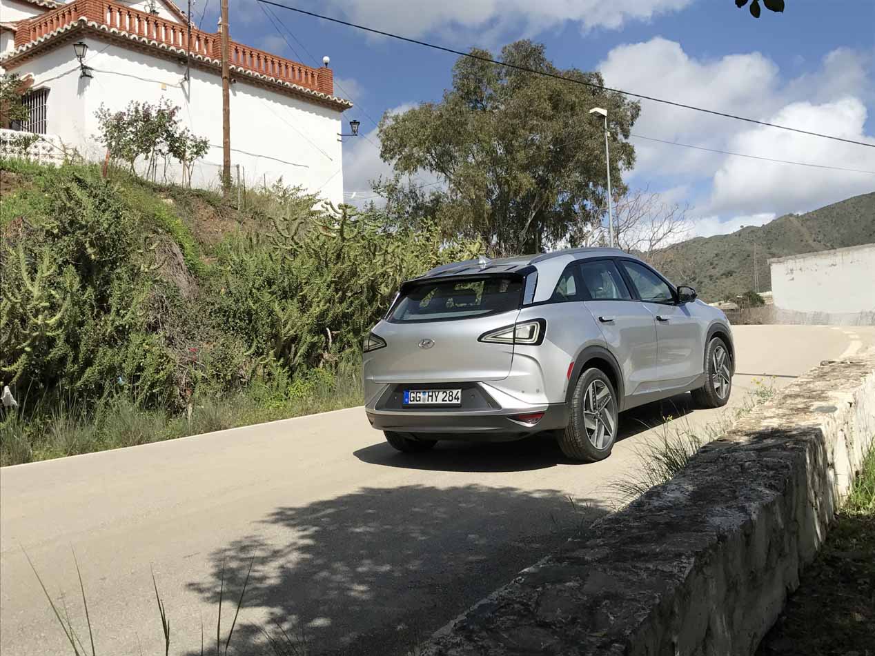 Probamos el Hyundai Nexo, el eléctrico con pila de combustible de hidrógeno