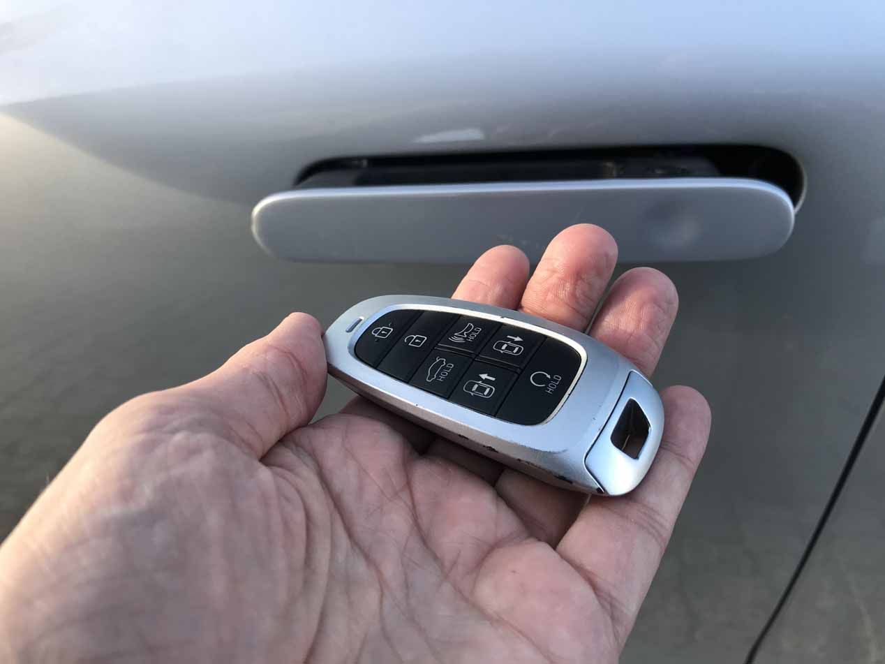 Probamos el Hyundai Nexo, el eléctrico con pila de combustible de hidrógeno