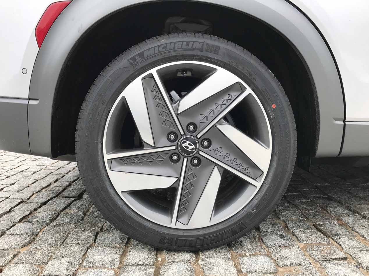 Probamos el Hyundai Nexo, el eléctrico con pila de combustible de hidrógeno
