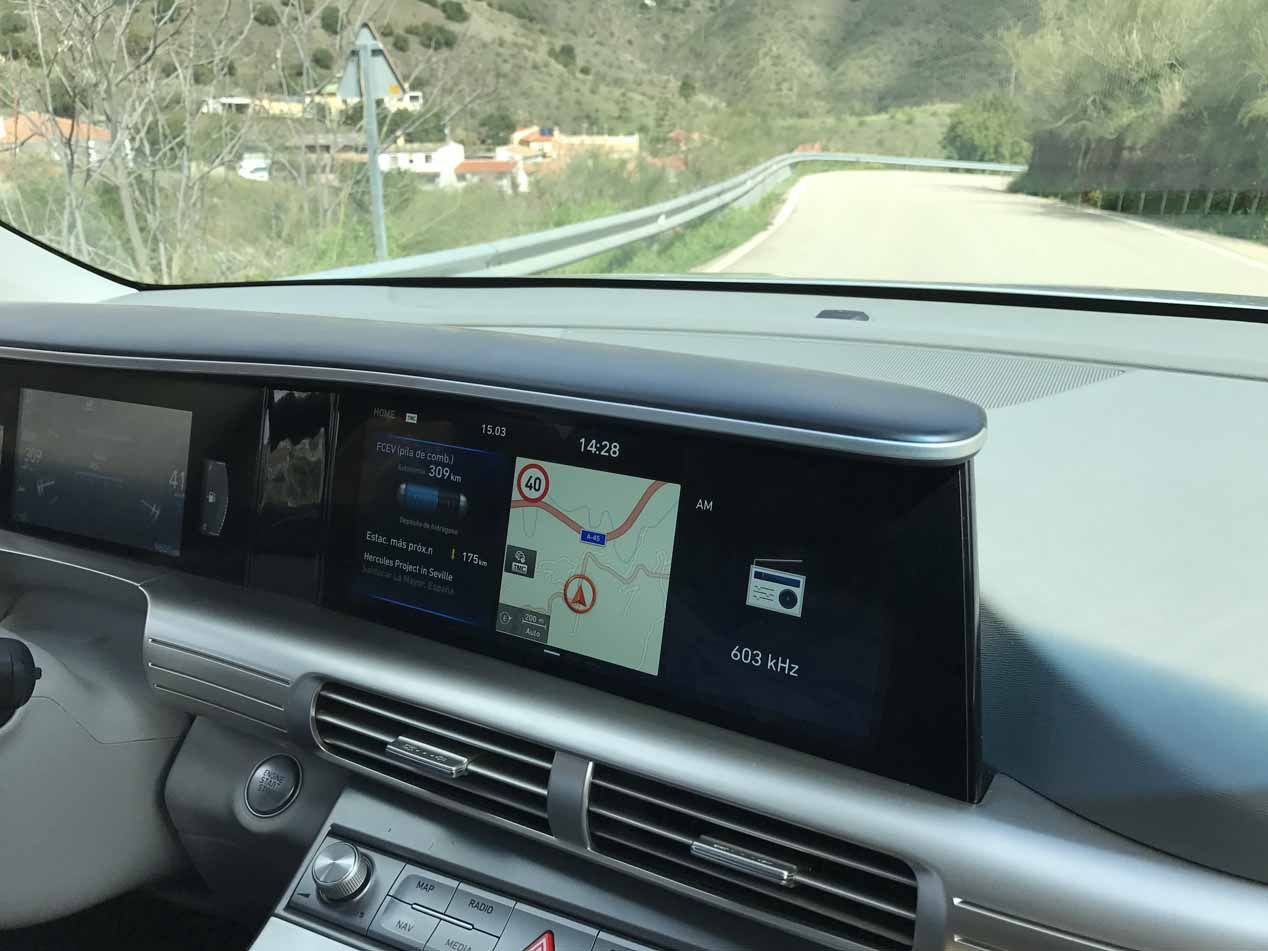 Probamos el Hyundai Nexo, el eléctrico con pila de combustible de hidrógeno