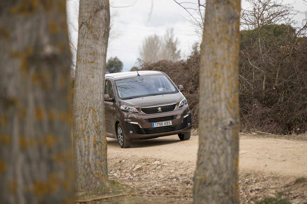 El Peugeot Traveller 4x4 2018, en imágenes