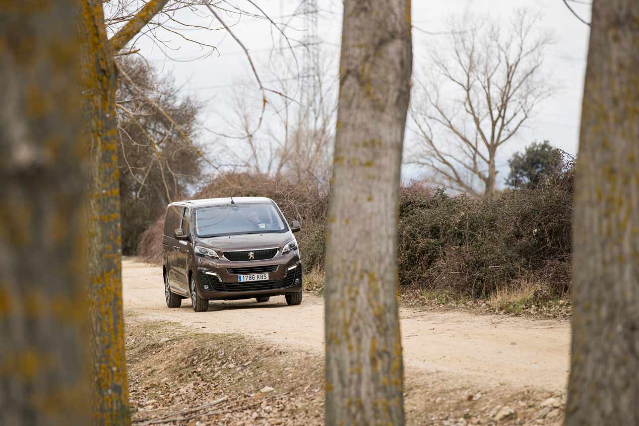 El Peugeot Traveller 4x4 2018, en imágenes