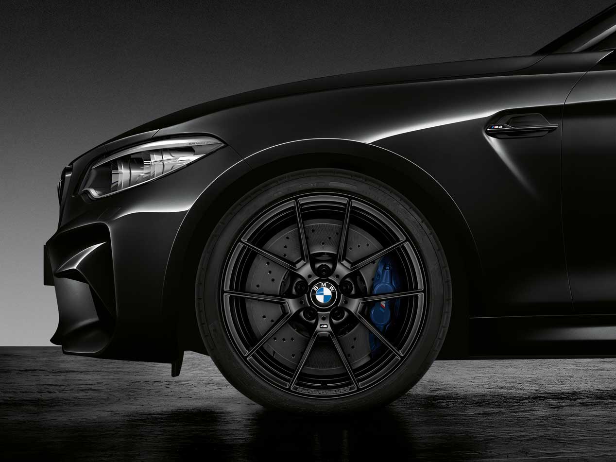 BMW M2 Edition Black Shadow, todo al negro