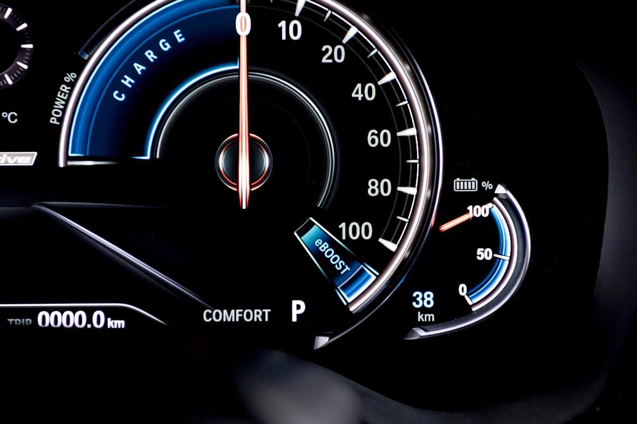Cuenta atrás para el BMW X3 eléctrico
