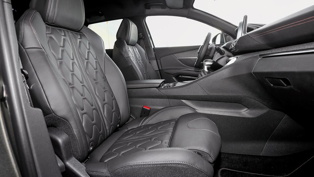 Comparativa: Peugeot 3008 1.5 BlueHDI vs Seat Ateca 1.6 TDI
