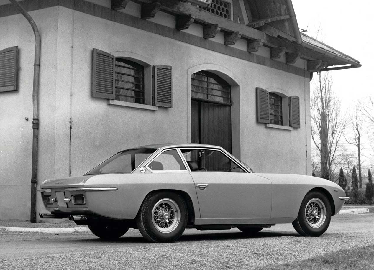 Islero y Espada, dos modelos míticos de Lamborghini que cumplen 50 años