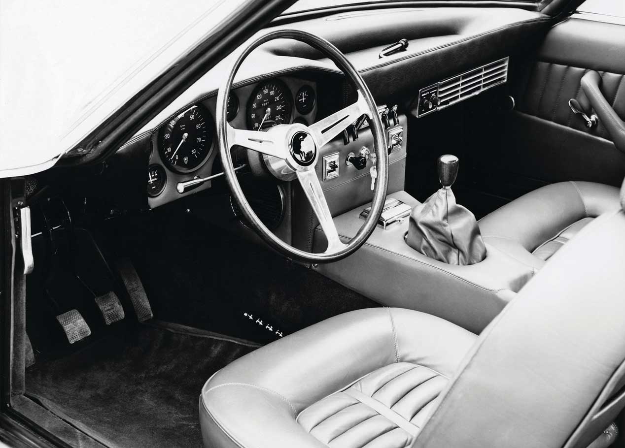 Islero y Espada, dos modelos míticos de Lamborghini que cumplen 50 años