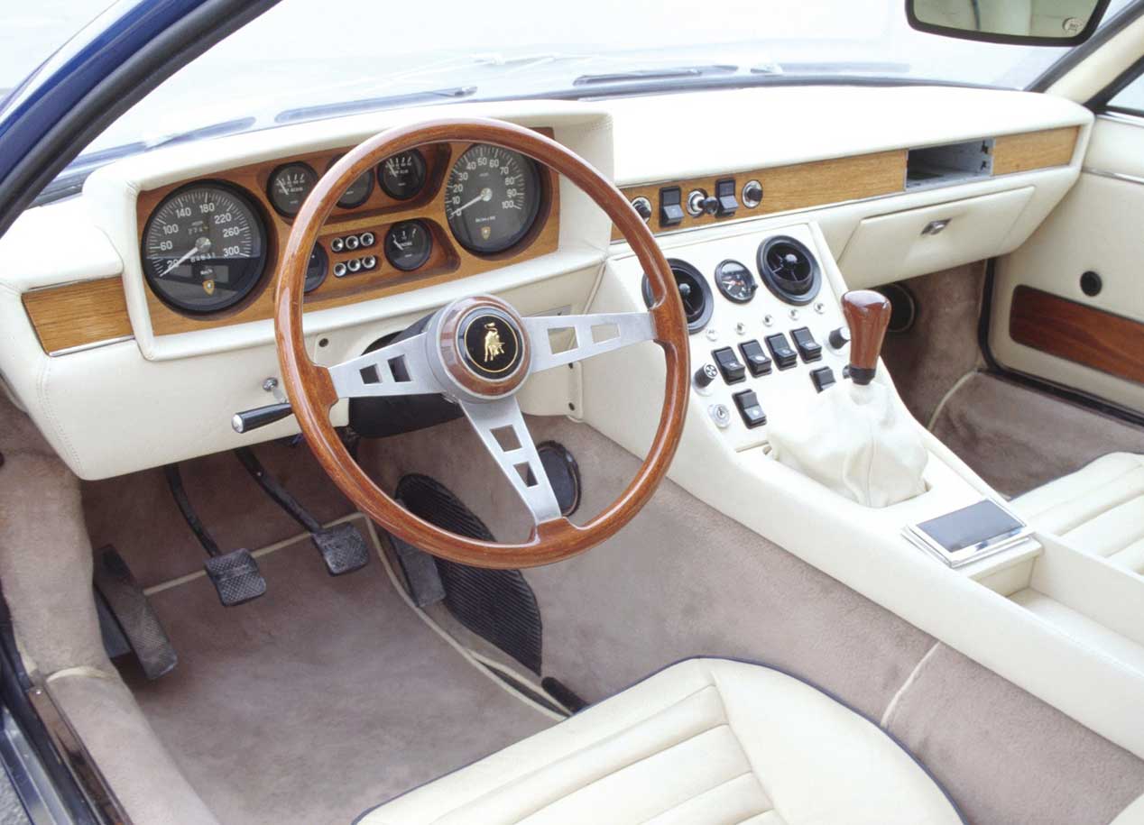 Islero y Espada, dos modelos míticos de Lamborghini que cumplen 50 años