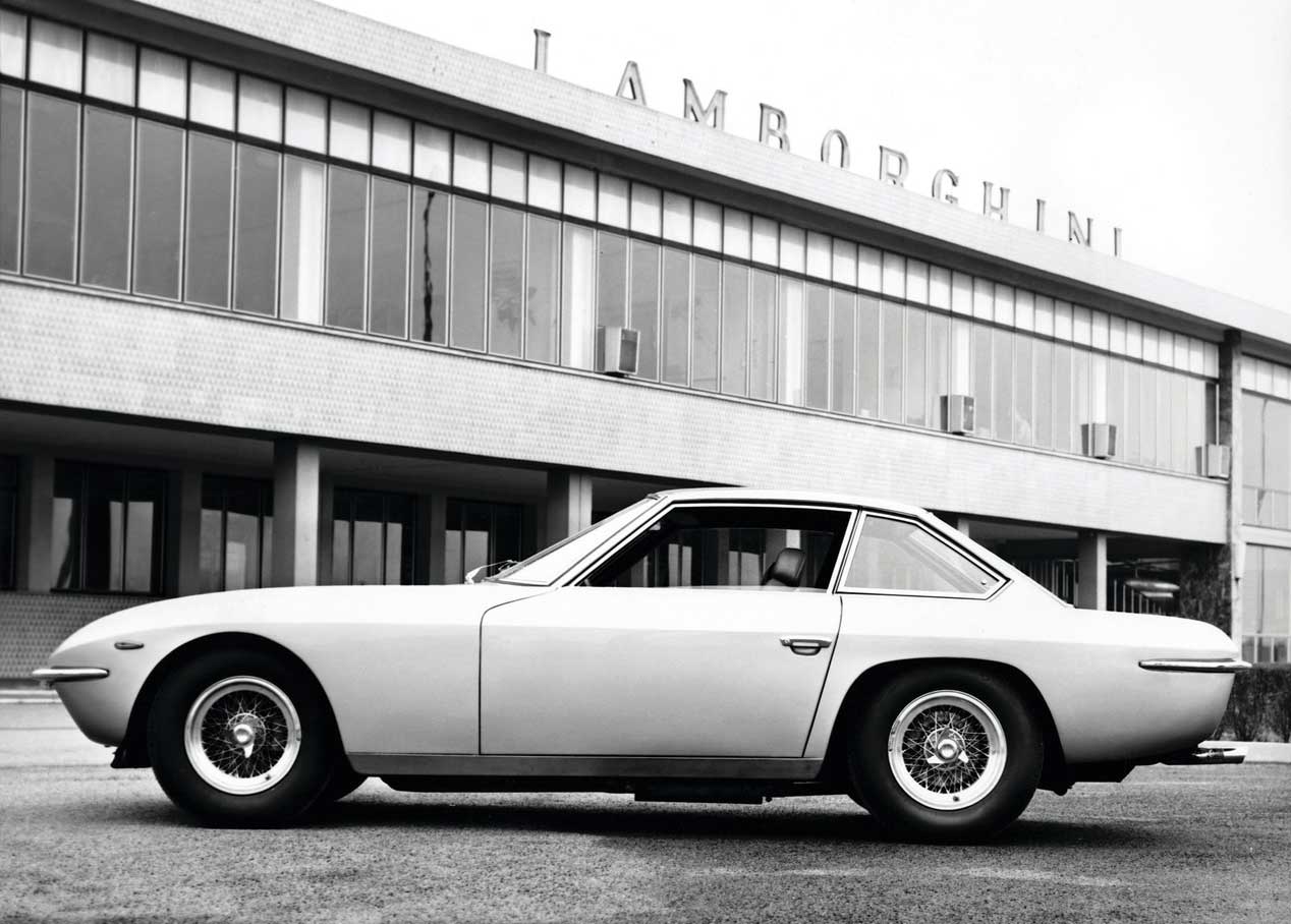 Islero y Espada, dos modelos míticos de Lamborghini que cumplen 50 años