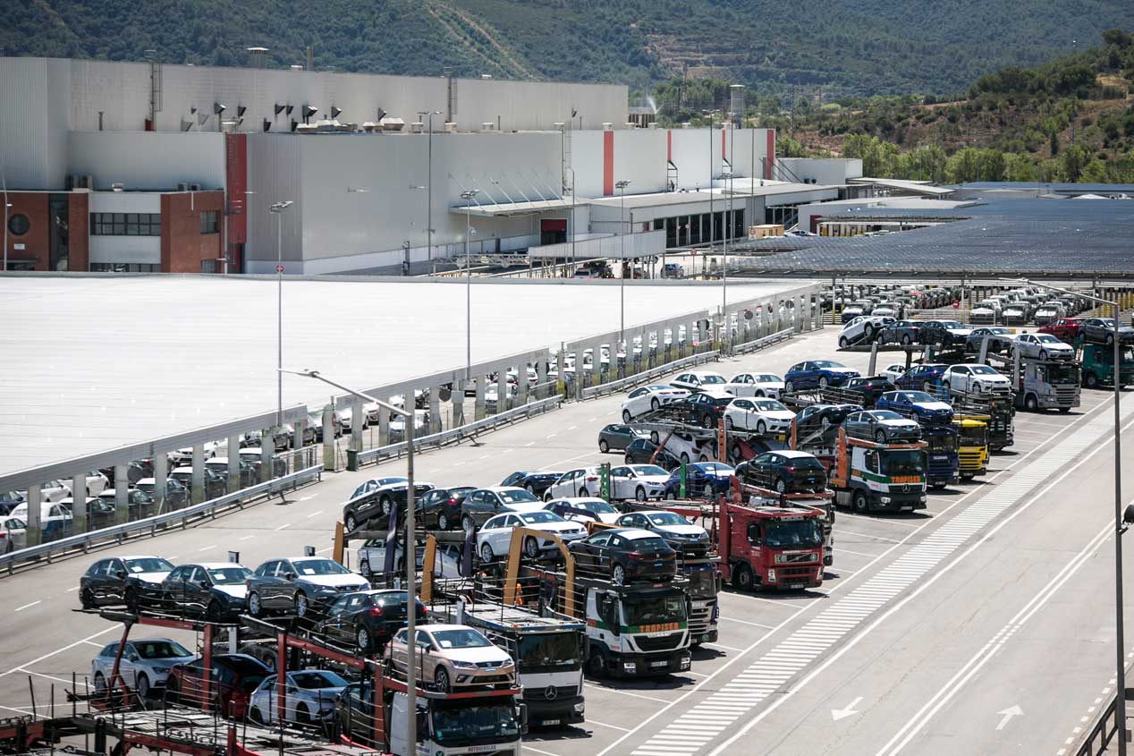 Todo lo que ha cambiado en 25 años en la fábrica de Seat en Martorell