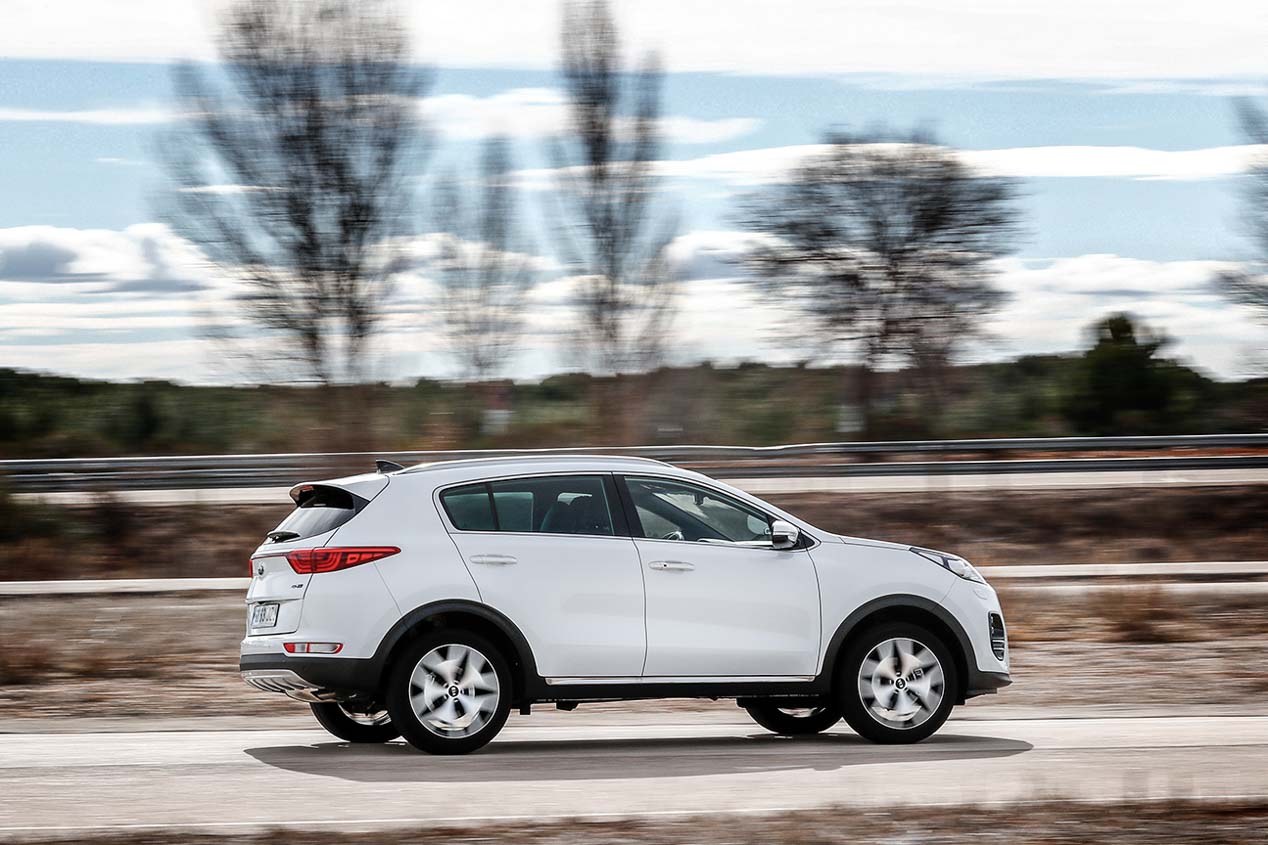 Todos contra todos: Qashqai, Ateca, 3008, Tiguan, Sportage, Karoq, Tucson y Grandland X