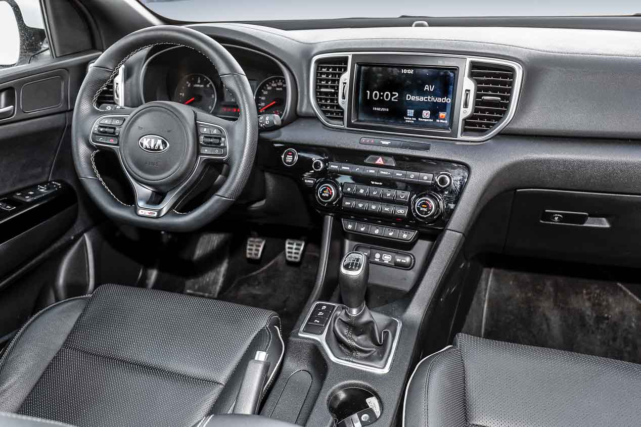 Todos contra todos: Qashqai, Ateca, 3008, Tiguan, Sportage, Karoq, Tucson y Grandland X