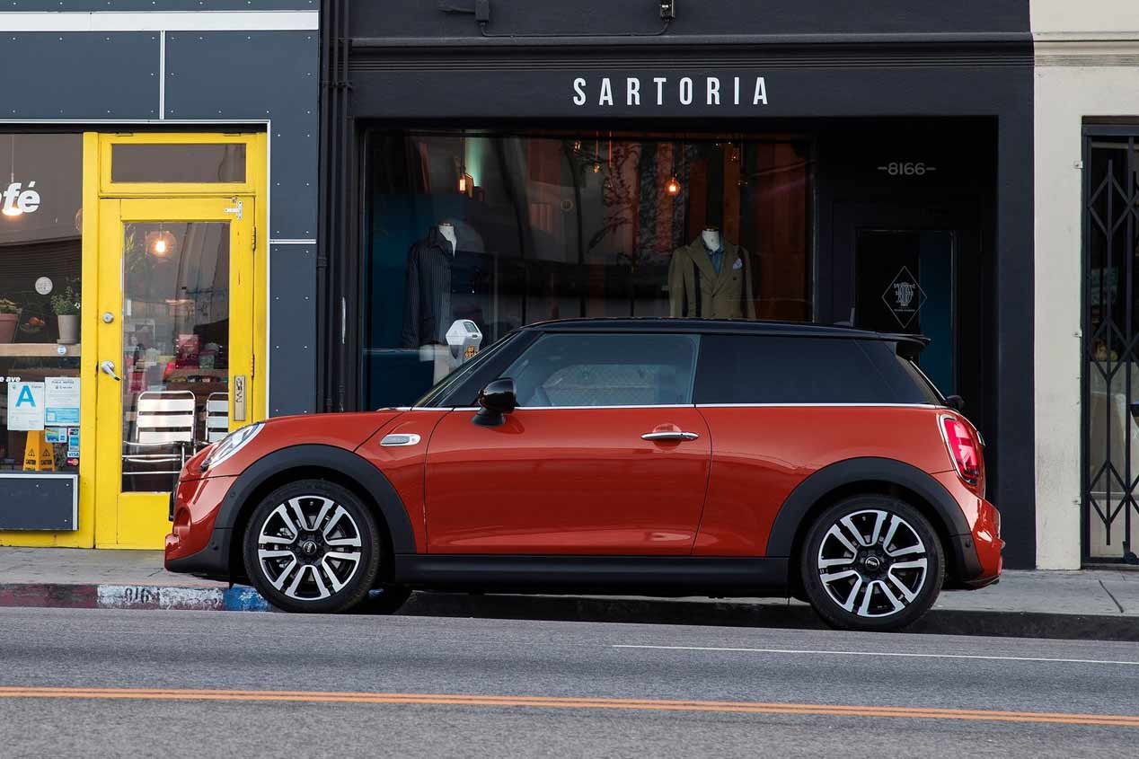 Mini 2018: ya a la venta en versiones Cabrio, 3 y 5 puertas