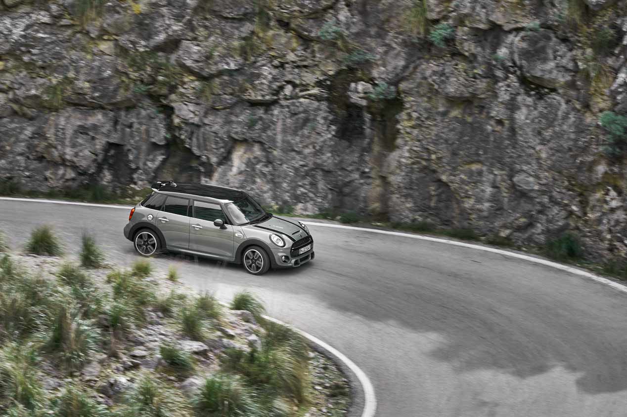 Mini 2018: ya a la venta en versiones Cabrio, 3 y 5 puertas