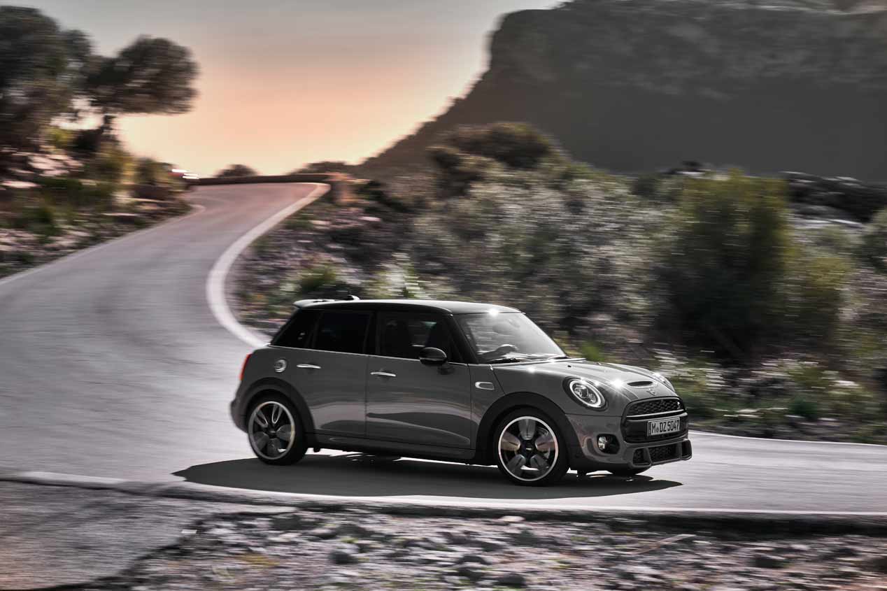 Mini 2018: ya a la venta en versiones Cabrio, 3 y 5 puertas